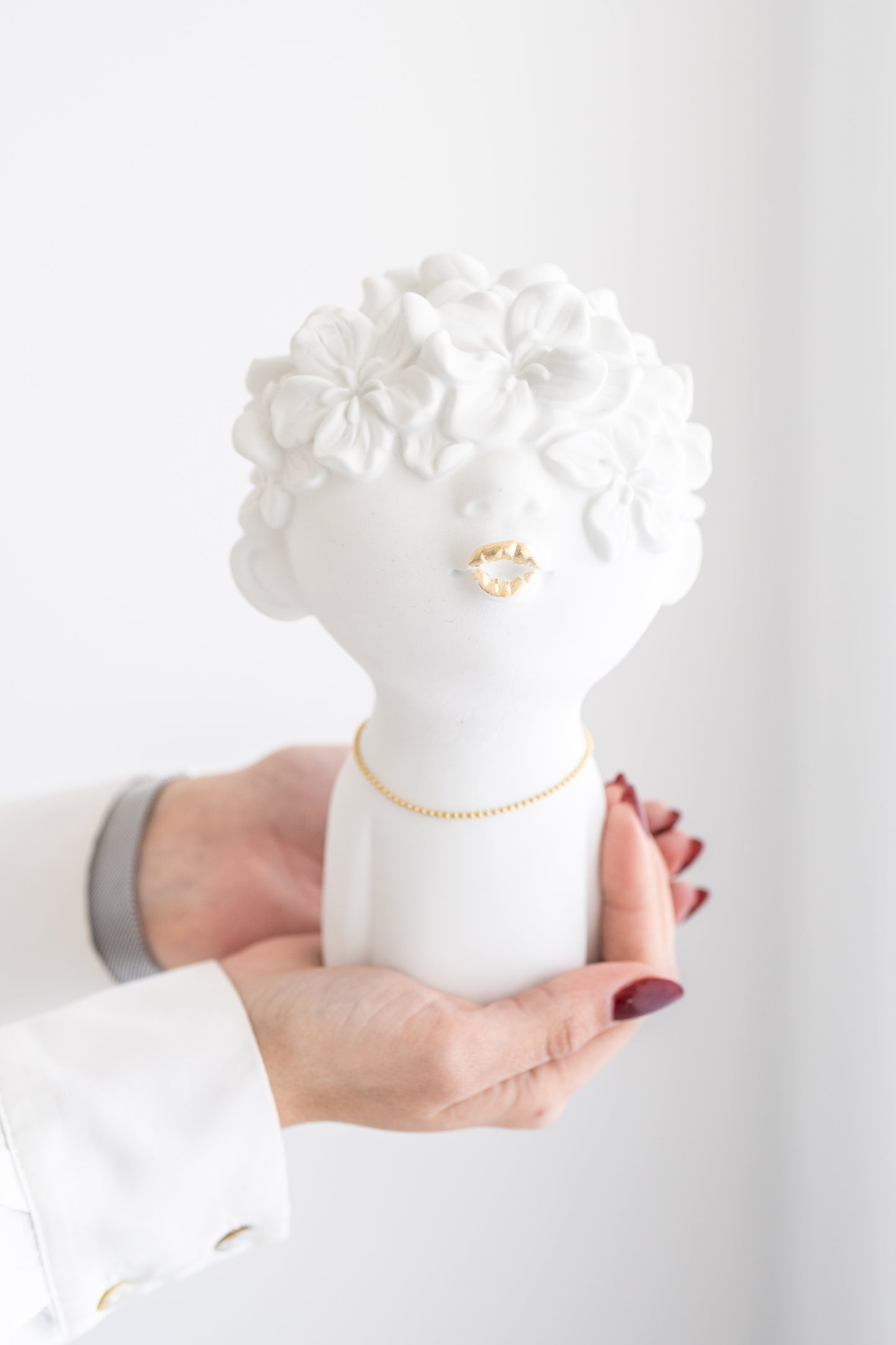 Busto beijinho menina