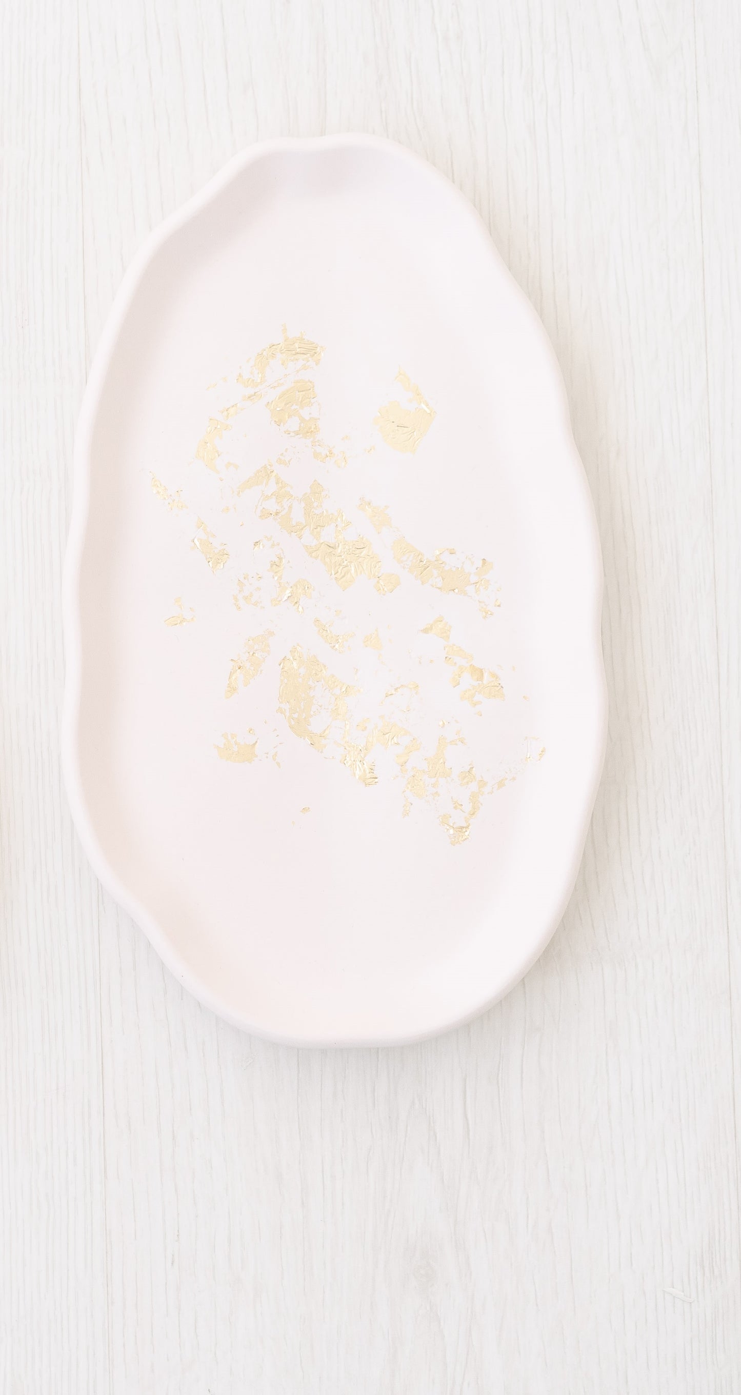 Travessa rebordo folheado