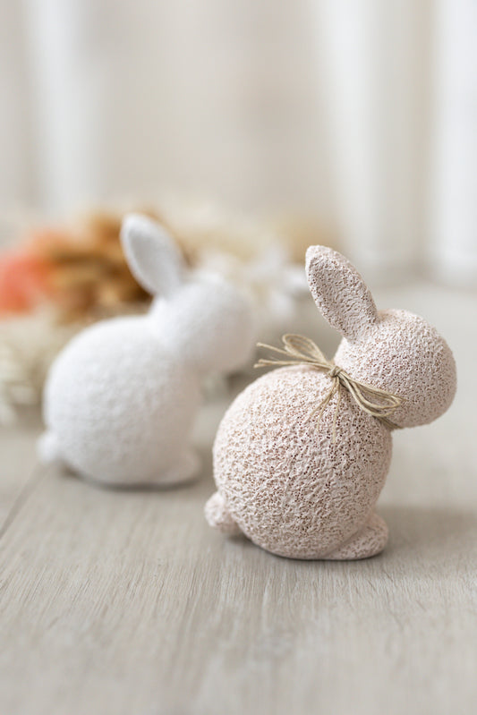 Coelho texturado sentado